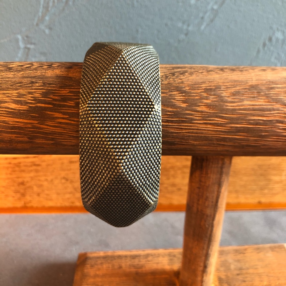 Geometric pattern cuff bracelet